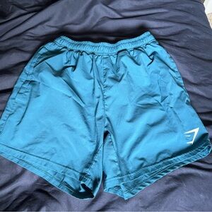 Men’s Gym Shark blue 5 inch arrival shorts (XS)